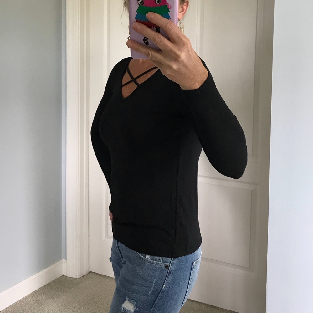 Black Long Sleeve Top - Picture 4 of 5